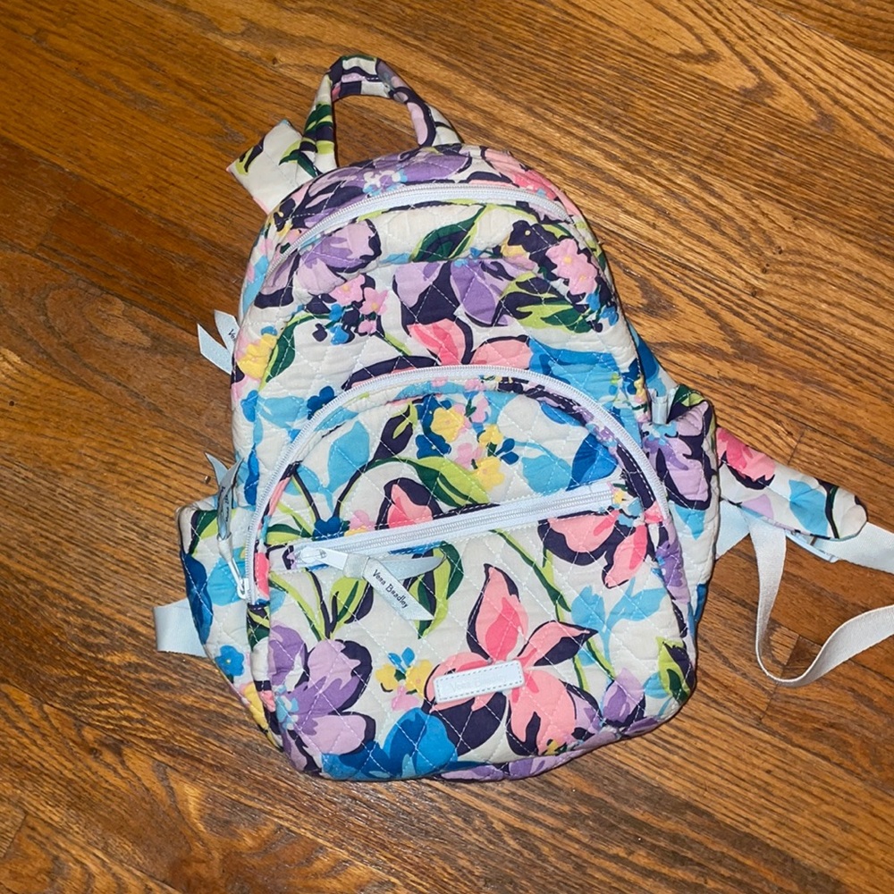 EUC Vera Bradley Backpack